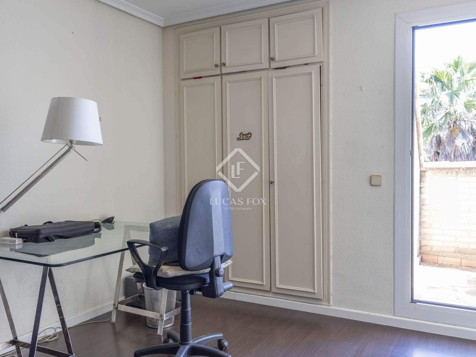 4 soveværelse Villa til salg i Godella med swimmingpool garage - € 690.000 (Ref: 9103738)