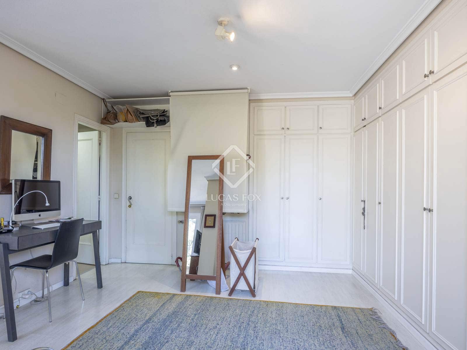 4 soveværelse Villa til salg i Godella med swimmingpool garage - € 690.000 (Ref: 9103738)