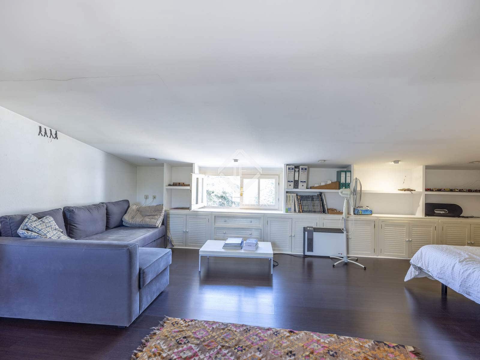 4 soveværelse Villa til salg i Godella med swimmingpool garage - € 690.000 (Ref: 9103738)