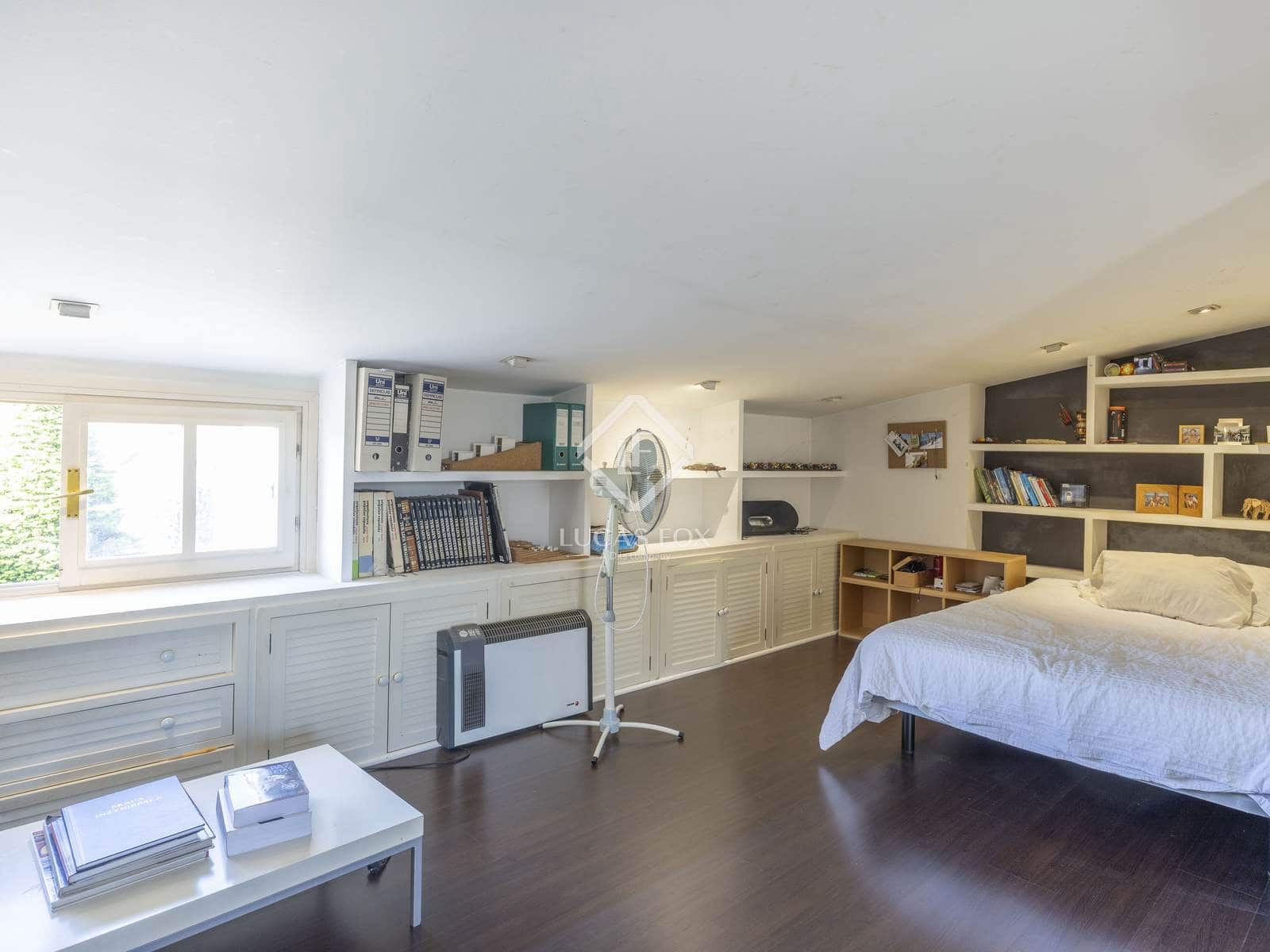 4 soveværelse Villa til salg i Godella med swimmingpool garage - € 690.000 (Ref: 9103738)