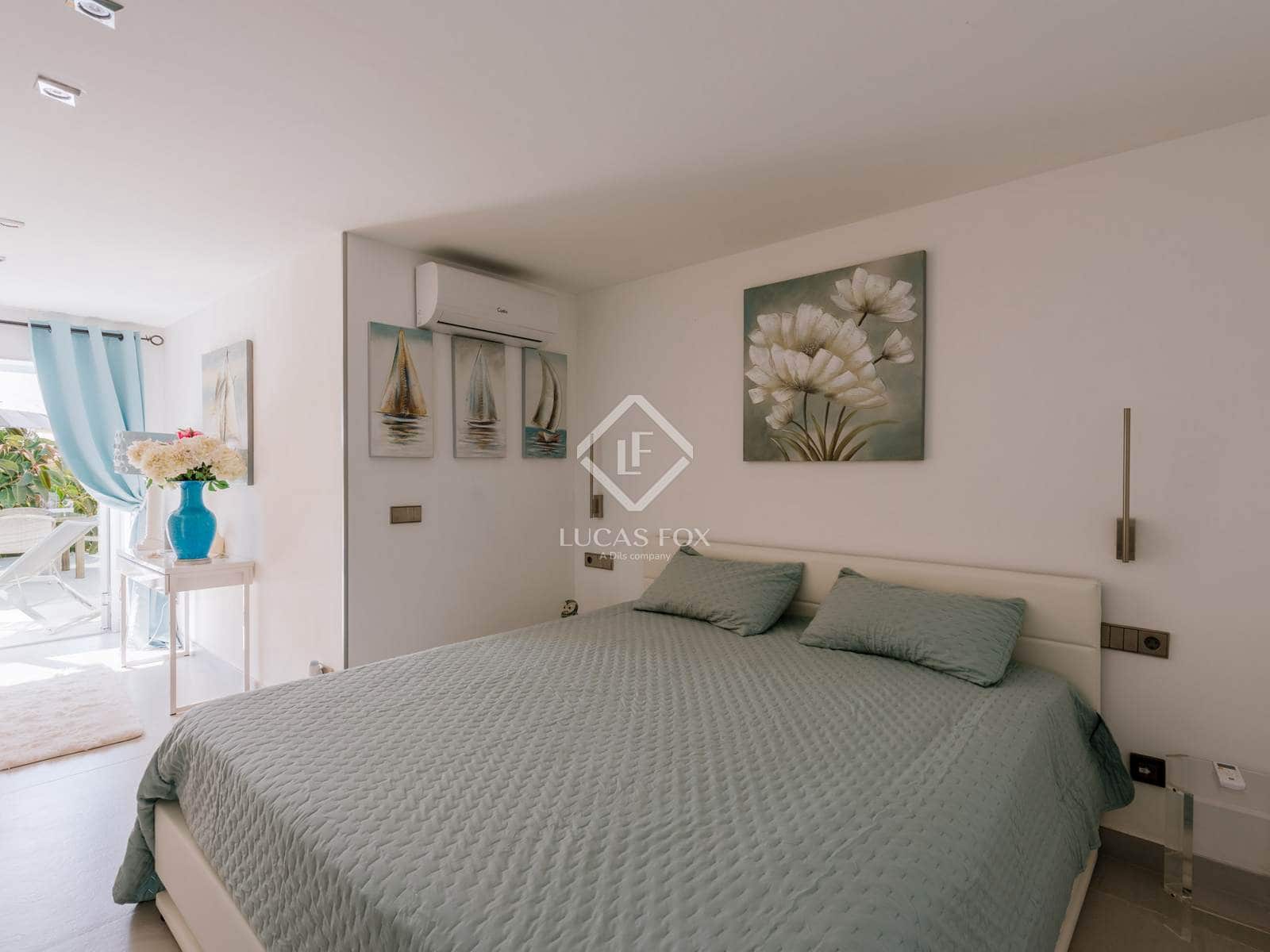 4 soveværelse Villa til salg i Sant Antoni de Portmany med swimmingpool - € 2.500.000 (Ref: 9103882)