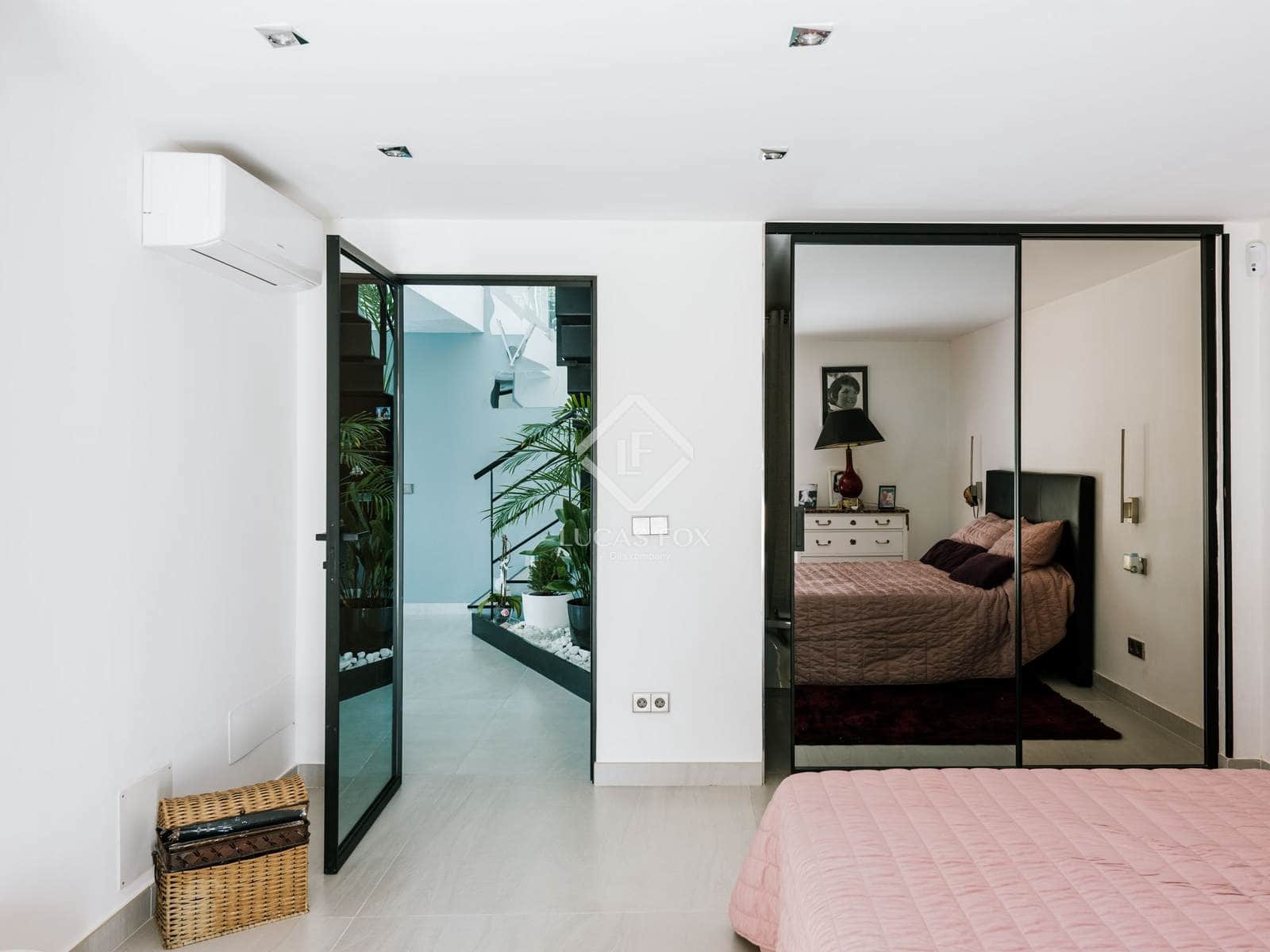 4 soveværelse Villa til salg i Sant Antoni de Portmany med swimmingpool - € 2.500.000 (Ref: 9103882)