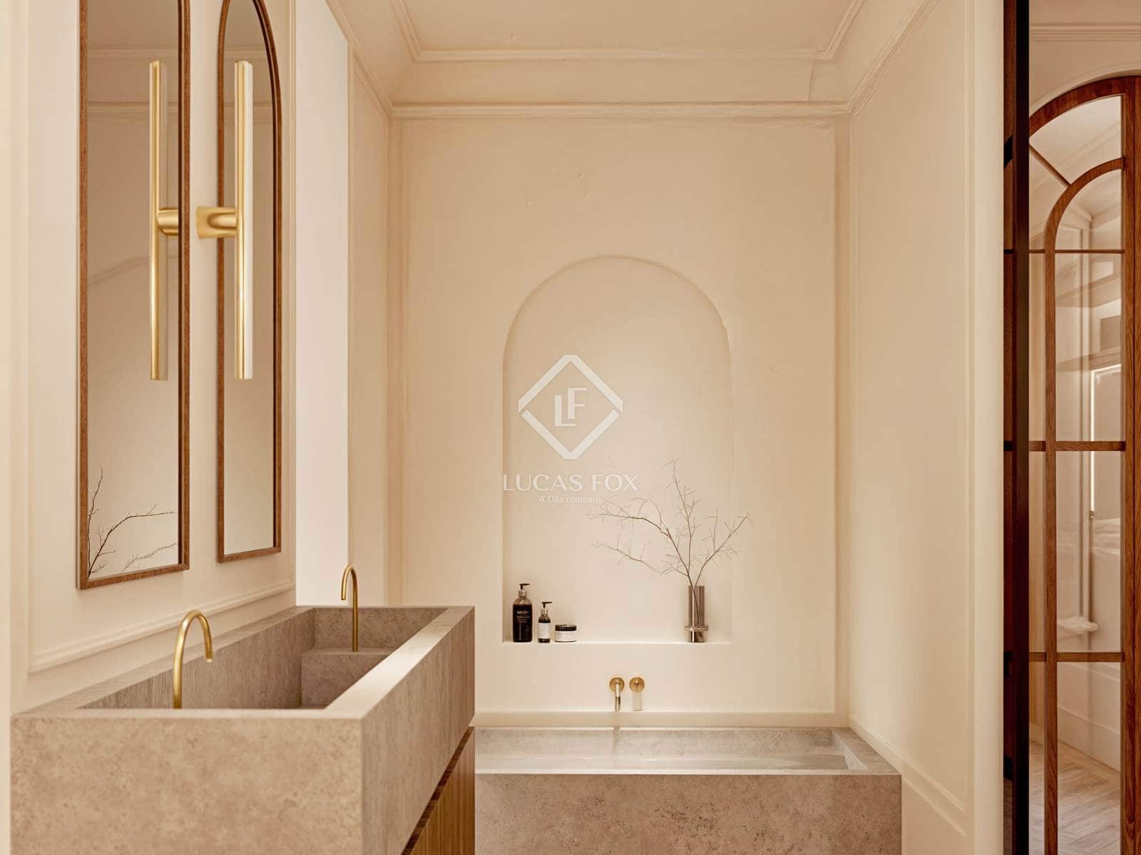 4 bedroom Apartment for sale in Barcelona city - € 1,800,000 (Ref: 9104015)