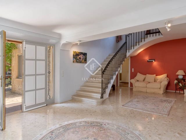 8 bedroom Finca/Country House for sale in Navata with pool garage - € 1,520,000 (Ref: 9104017)