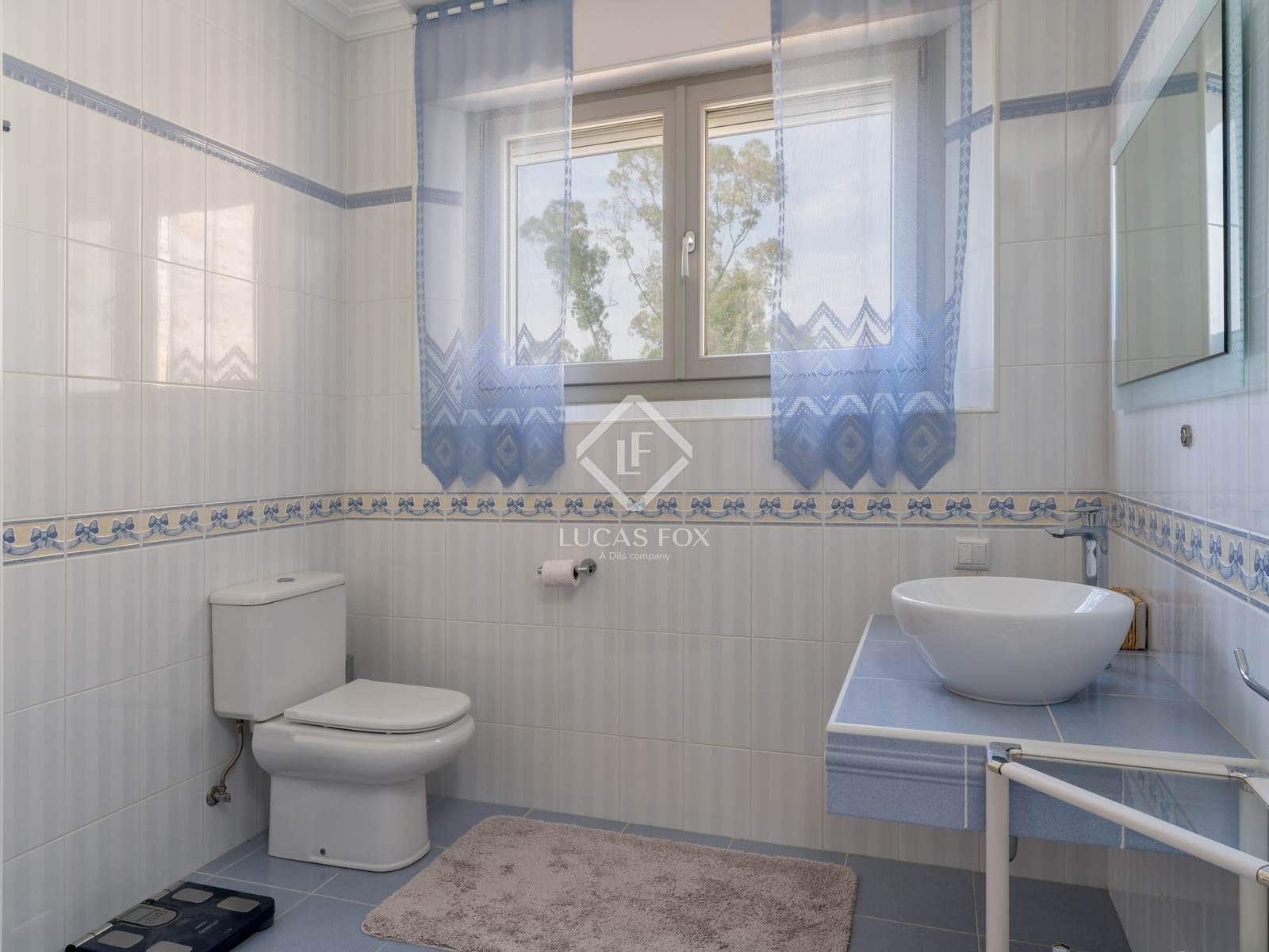 8 soveværelse Finca/Landehus til salg i Navata med swimmingpool garage - € 1.520.000 (Ref: 9104017)