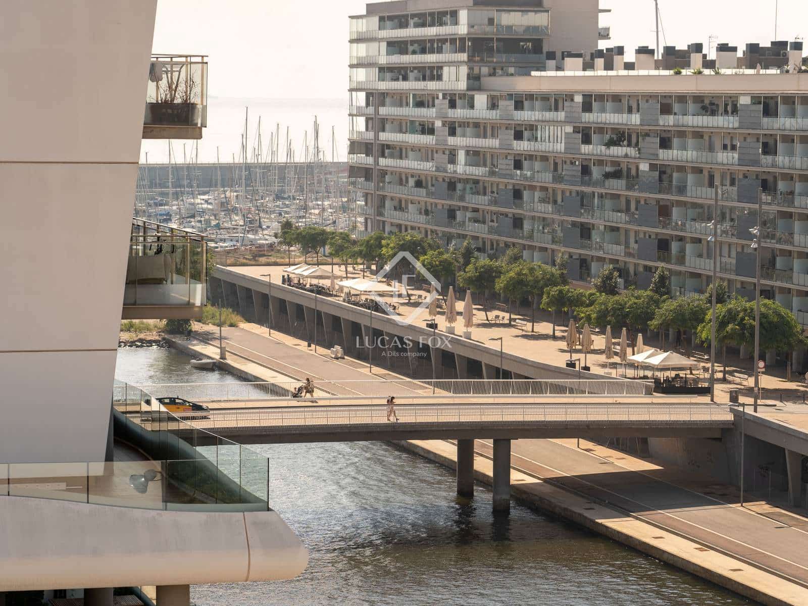 4 soverom Leilighet til salgs i Badalona med svømmebasseng garasje - € 622 000 (Ref: 9104018)