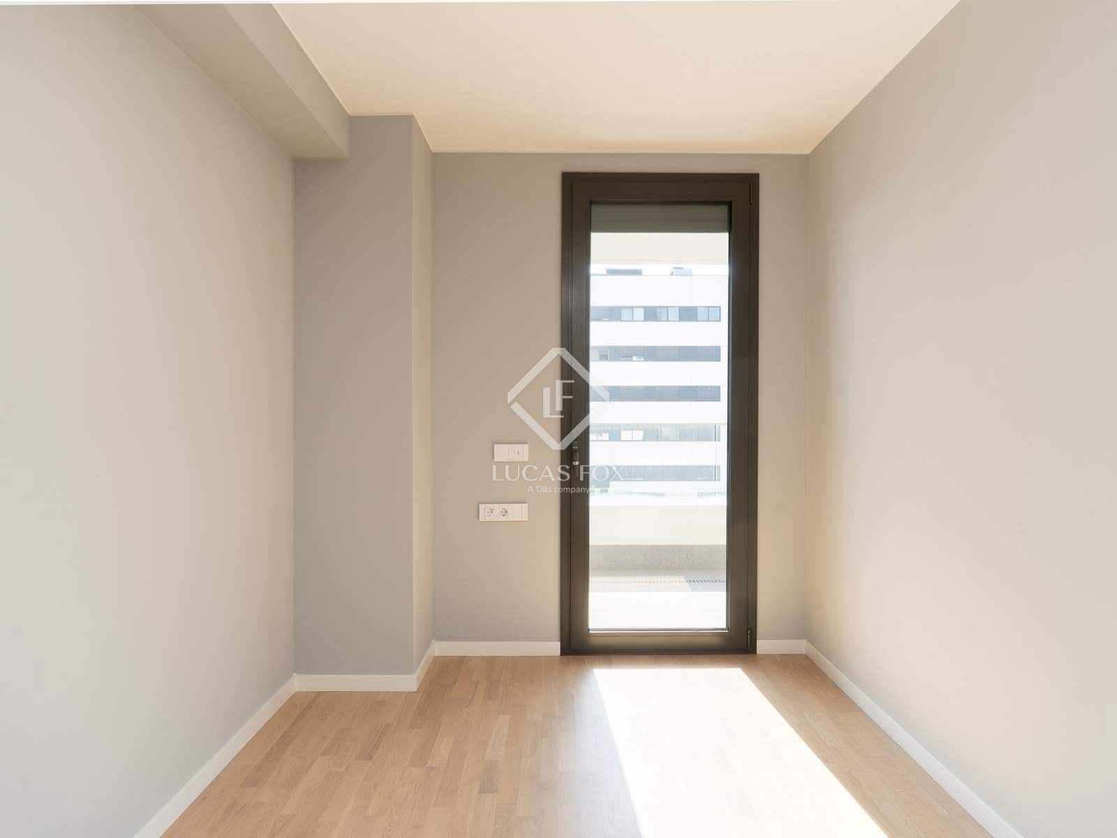 4 soveværelse Lejlighed til salg i Badalona med swimmingpool garage - € 657.000 (Ref: 9104019)