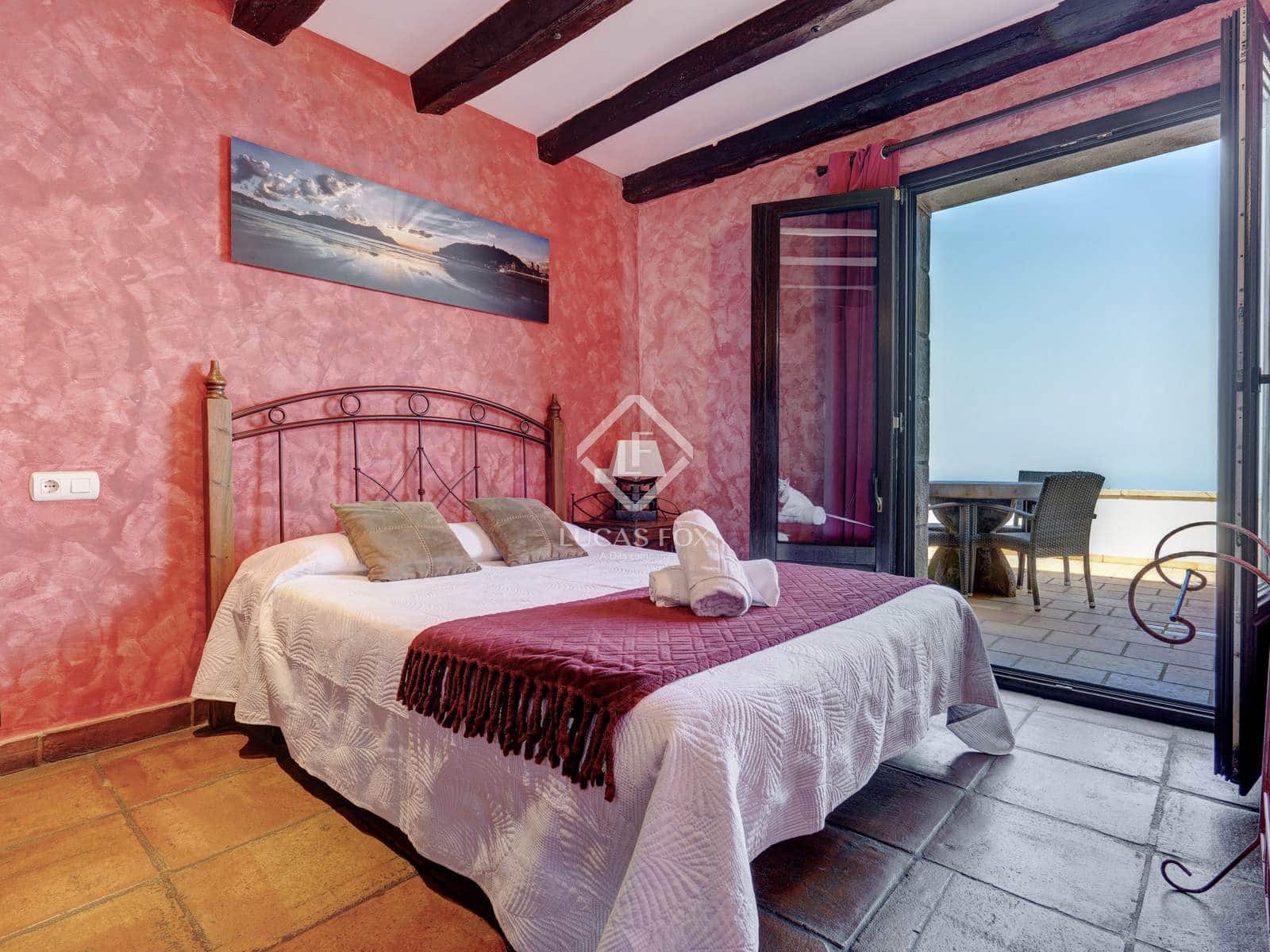 14 soveværelse Villa til salg i Donostia-San Sebastian med garage - € 2.750.000 (Ref: 9104252)