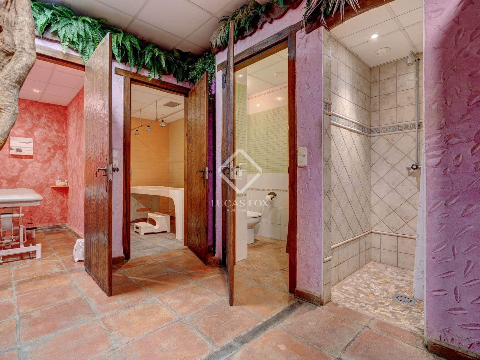 14 soveværelse Villa til salg i Donostia-San Sebastian med garage - € 2.750.000 (Ref: 9104252)