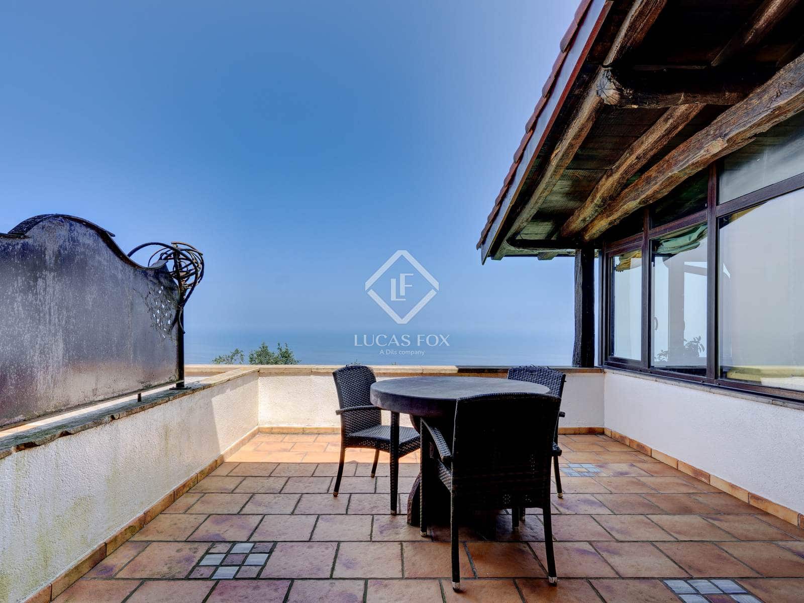 14 soveværelse Villa til salg i Donostia-San Sebastian med garage - € 2.750.000 (Ref: 9104252)