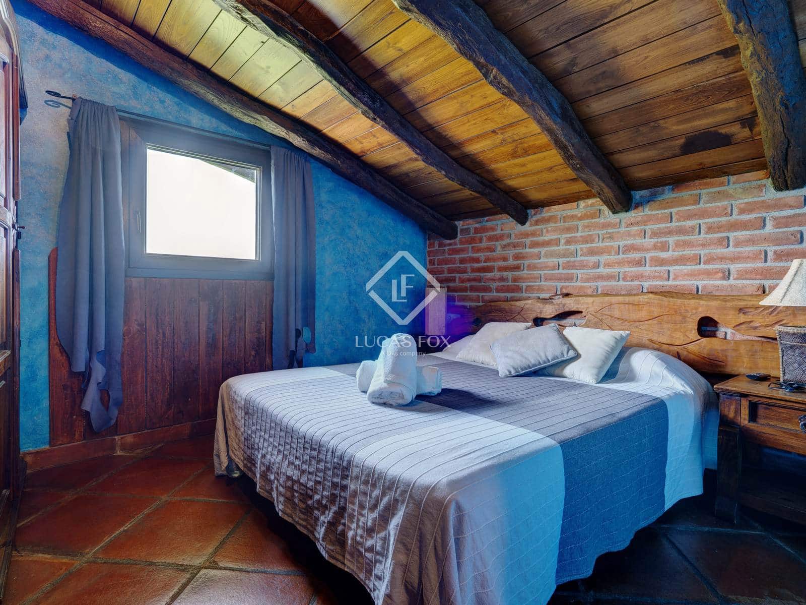 14 soveværelse Villa til salg i Donostia-San Sebastian med garage - € 2.750.000 (Ref: 9104252)