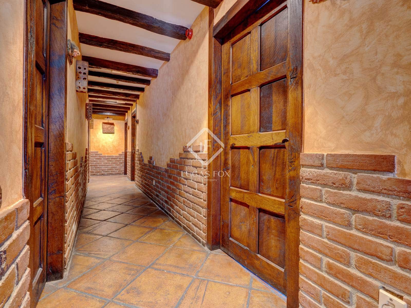 14 soveværelse Villa til salg i Donostia-San Sebastian med garage - € 2.750.000 (Ref: 9104252)