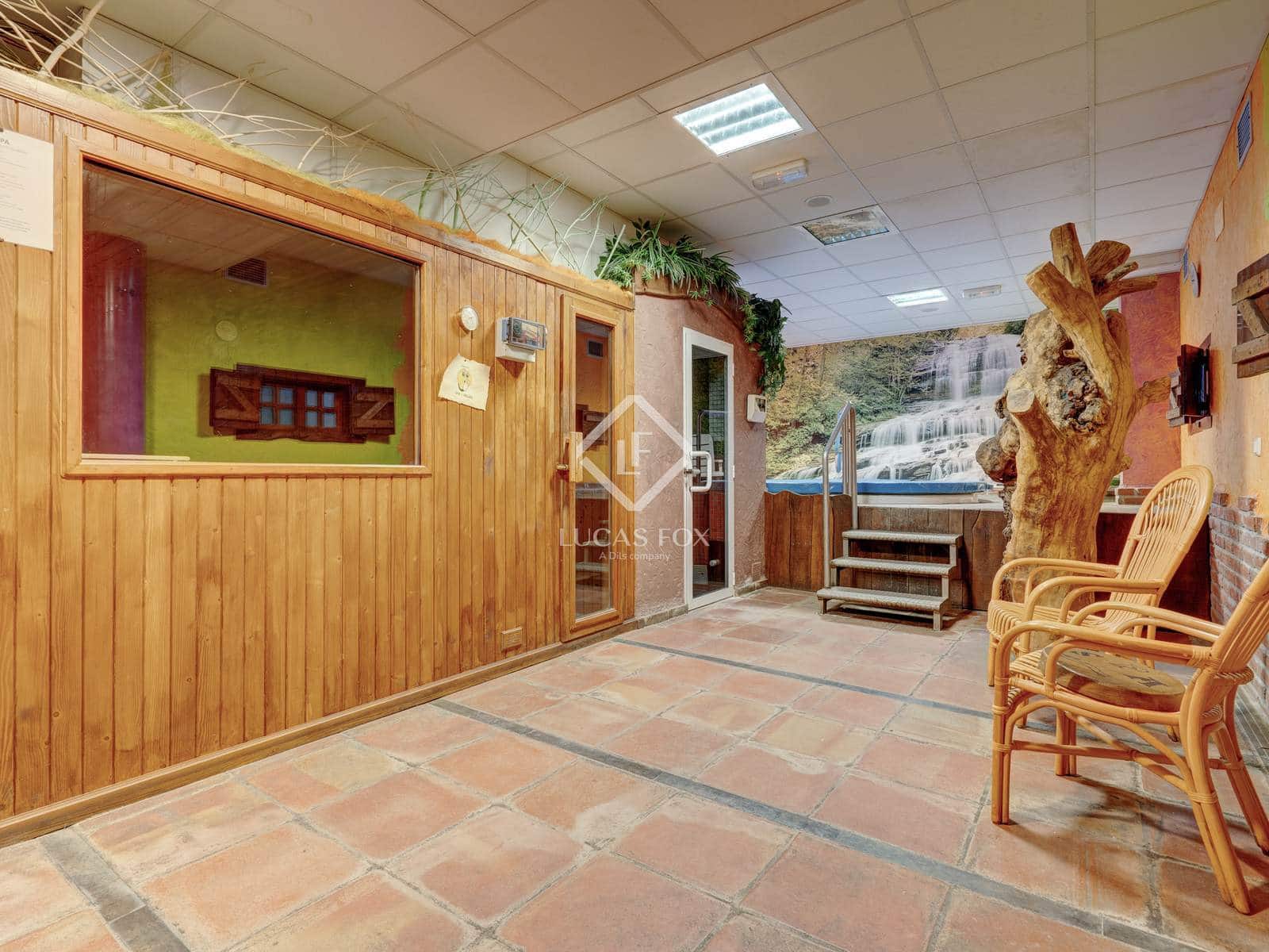 14 soveværelse Villa til salg i Donostia-San Sebastian med garage - € 2.750.000 (Ref: 9104252)