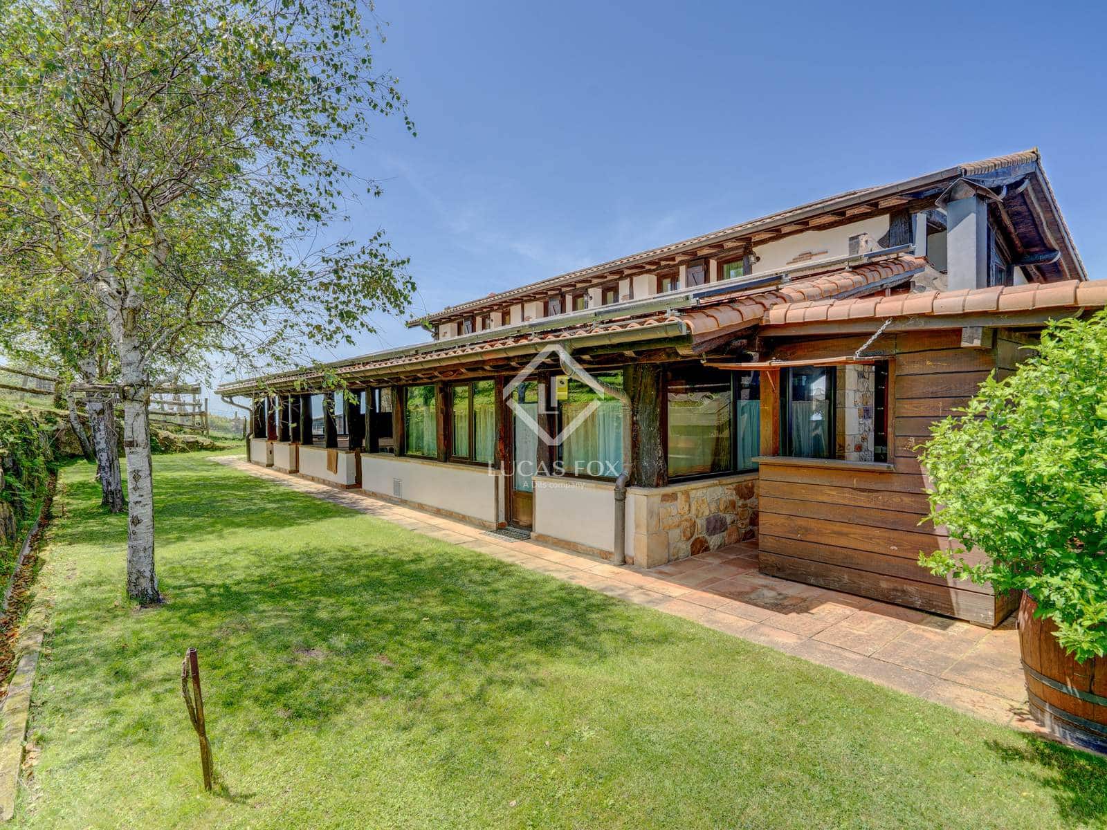 14 soveværelse Villa til salg i Donostia-San Sebastian med garage - € 2.750.000 (Ref: 9104252)