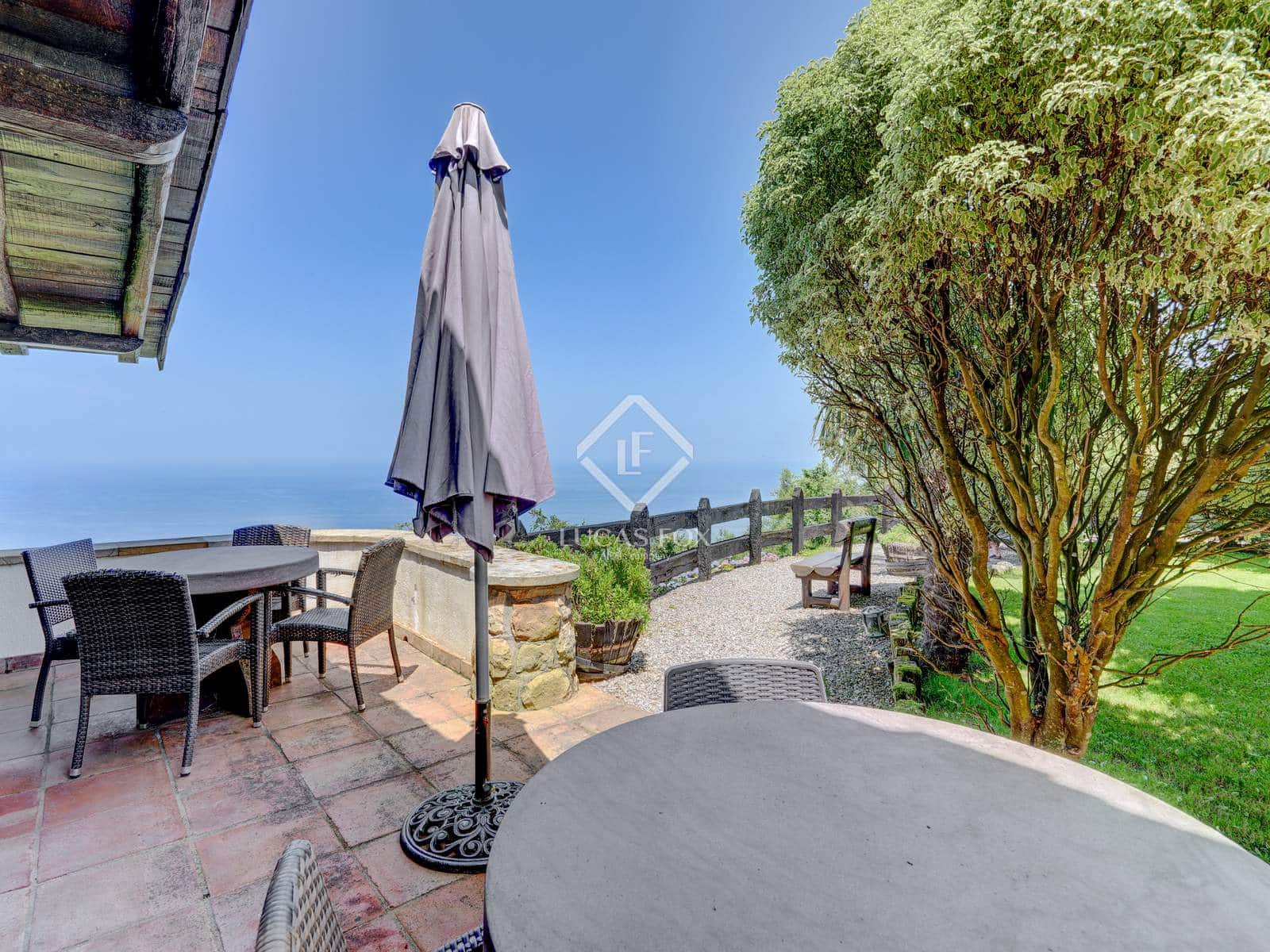 14 soveværelse Villa til salg i Donostia-San Sebastian med garage - € 2.750.000 (Ref: 9104252)