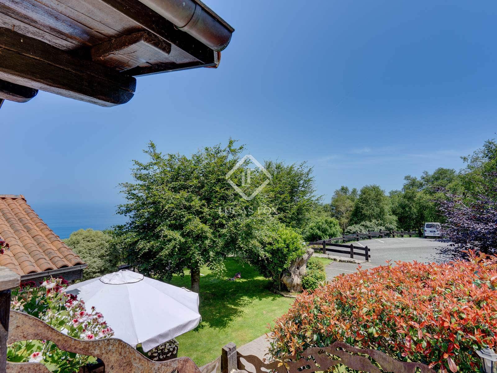 14 soveværelse Villa til salg i Donostia-San Sebastian med garage - € 2.750.000 (Ref: 9104252)