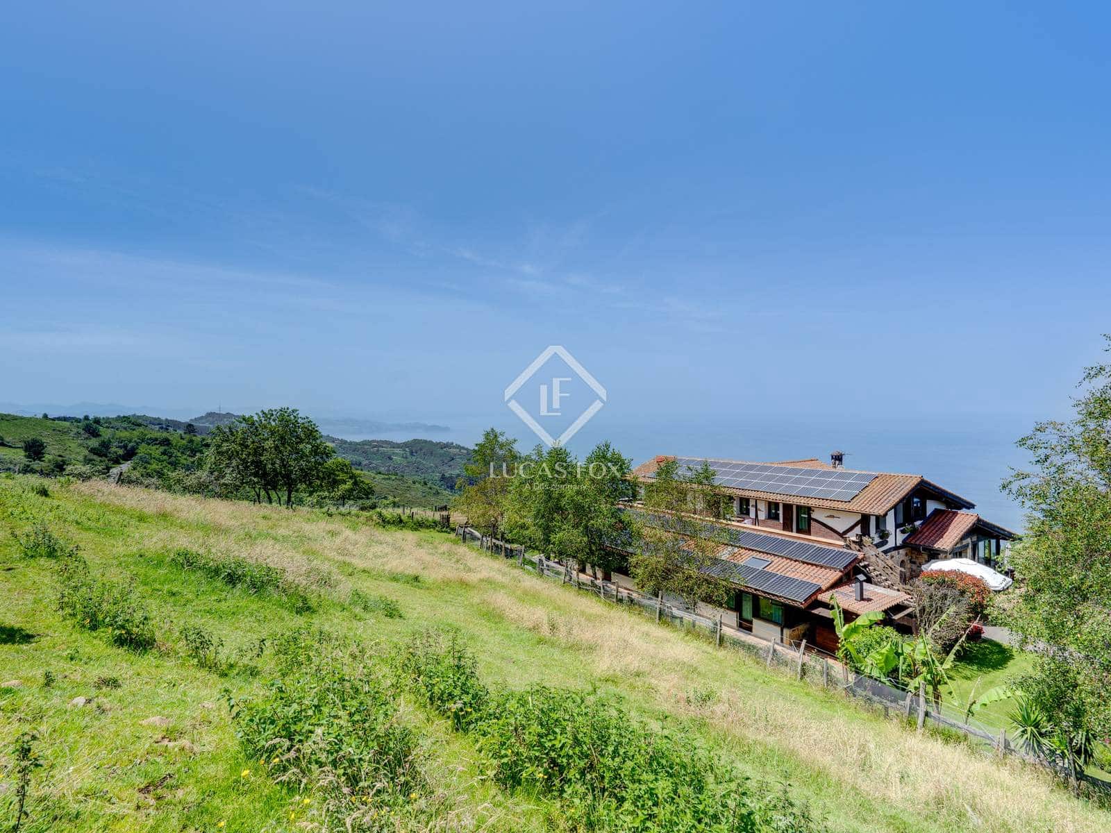 14 soveværelse Villa til salg i Donostia-San Sebastian med garage - € 2.750.000 (Ref: 9104252)