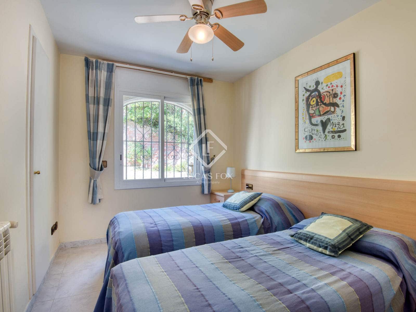 6 soverom Villa til salgs i Santa Cristina d'Aro med svømmebasseng garasje - € 995 000 (Ref: 9104932)