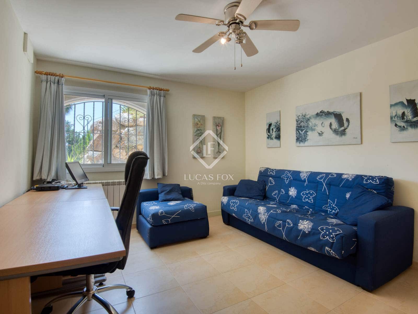 6 soverom Villa til salgs i Santa Cristina d'Aro med svømmebasseng garasje - € 995 000 (Ref: 9104932)