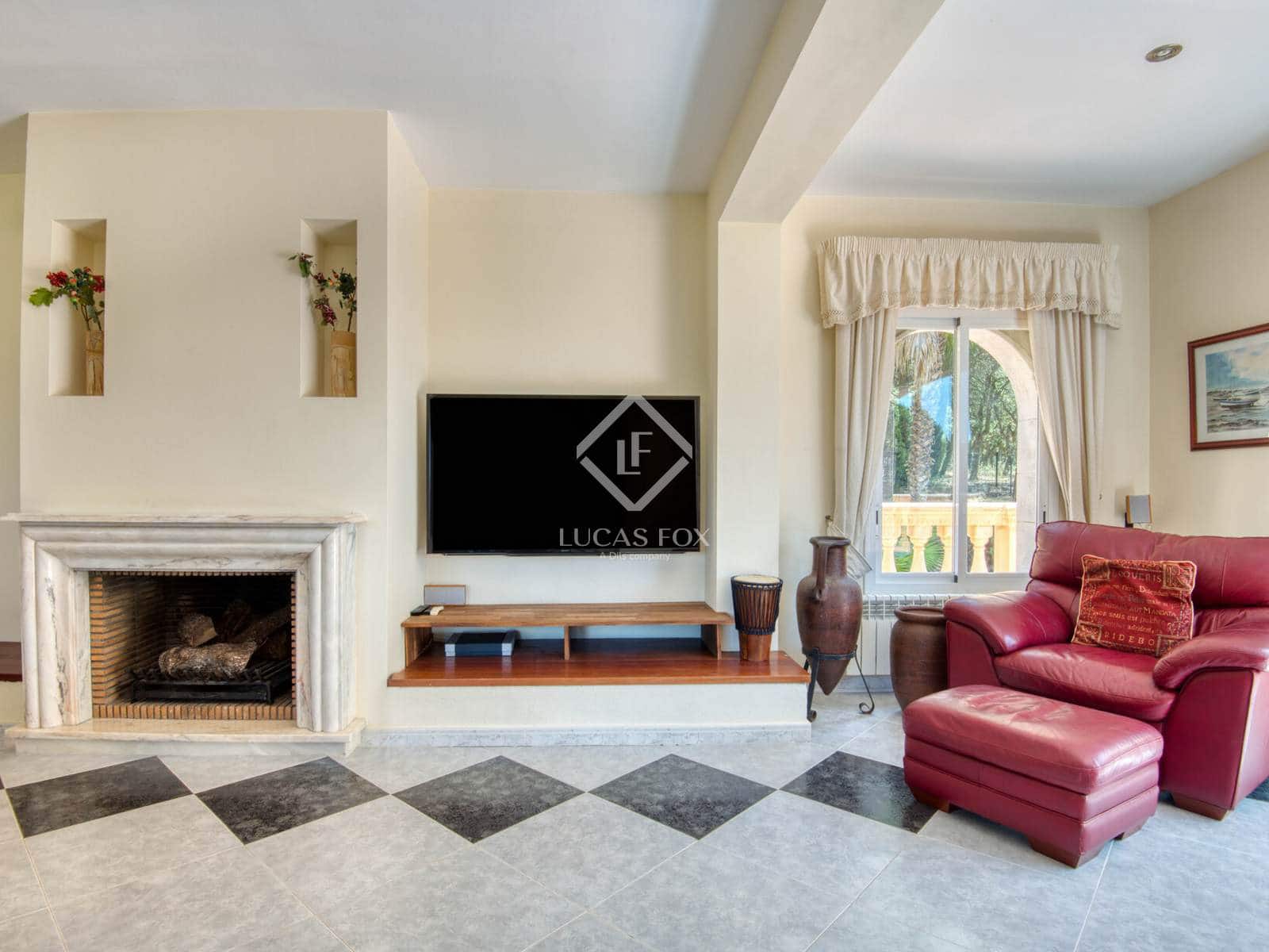 6 soverom Villa til salgs i Santa Cristina d'Aro med svømmebasseng garasje - € 995 000 (Ref: 9104932)