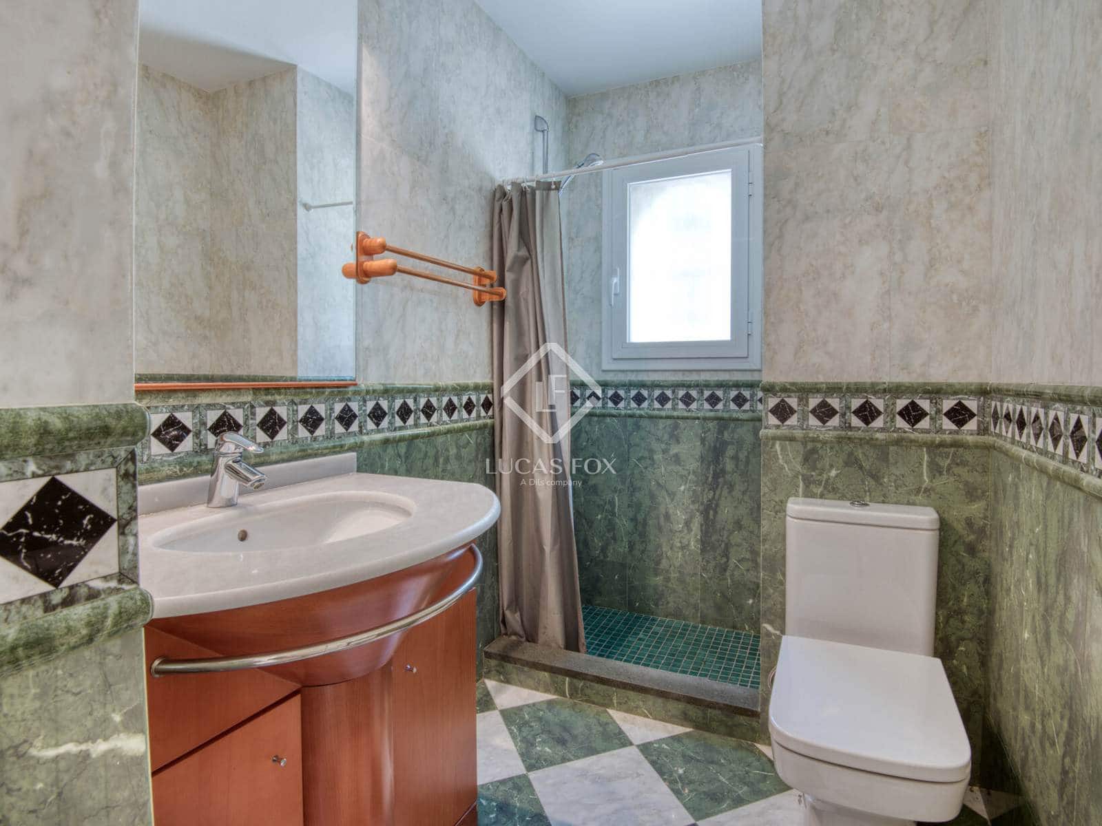 6 soverom Villa til salgs i Santa Cristina d'Aro med svømmebasseng garasje - € 995 000 (Ref: 9104932)