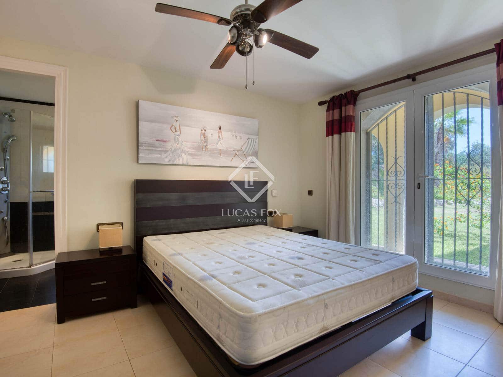 6 soverom Villa til salgs i Santa Cristina d'Aro med svømmebasseng garasje - € 995 000 (Ref: 9104932)