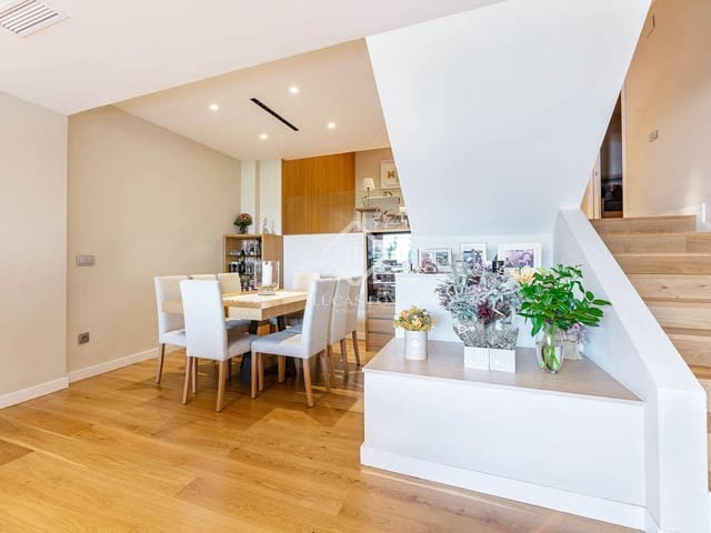 4 soveværelse Lejlighed til salg i Barcelona by med garage - € 1.450.000 (Ref: 9105152)