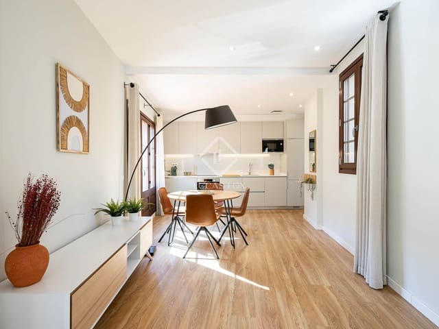 2 quarto Penthouse para arrendar em Barcelona cidade - 2 500 € (Ref: 9105328)