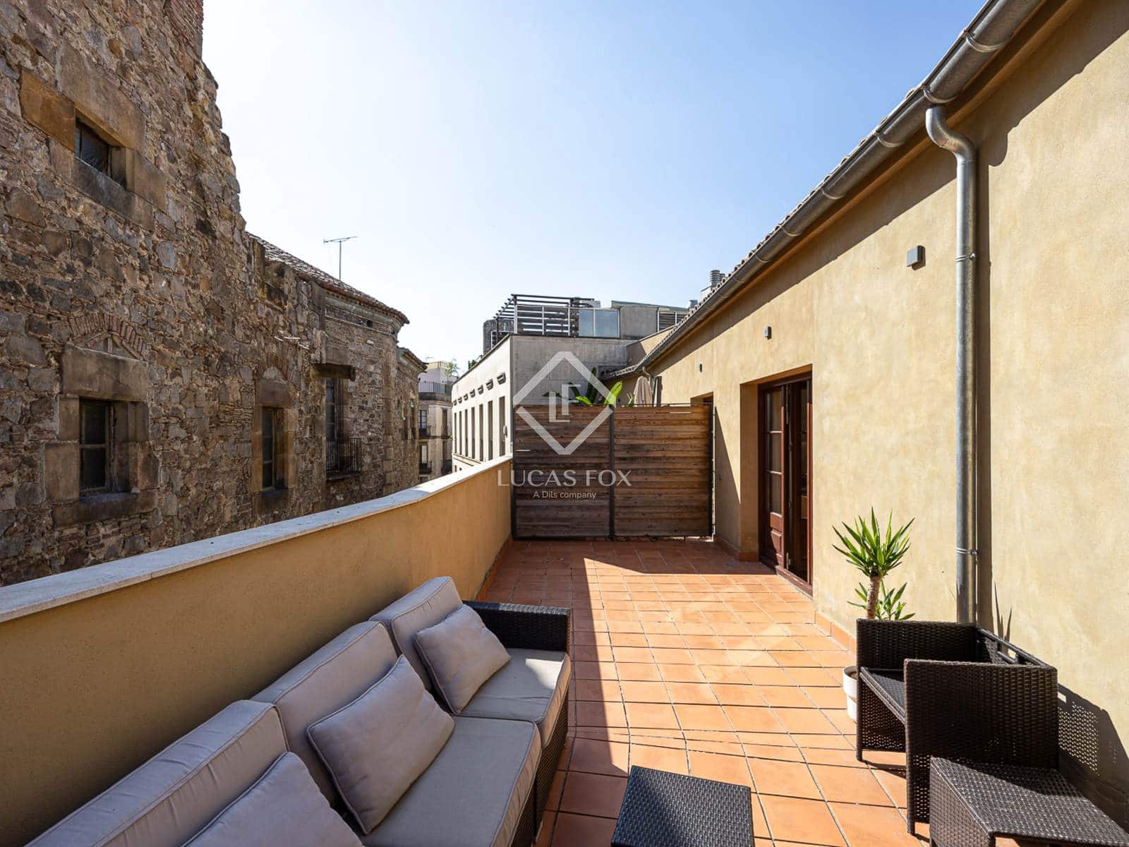 2 bedroom Penthouse for rent in Barcelona city - € 2,500 (Ref: 9105328)