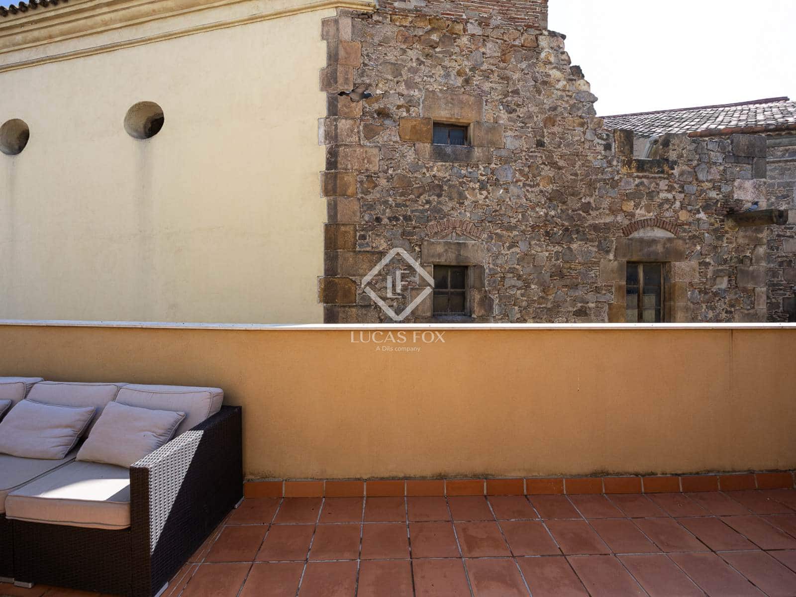 2 bedroom Penthouse for rent in Barcelona city - € 2,500 (Ref: 9105328)