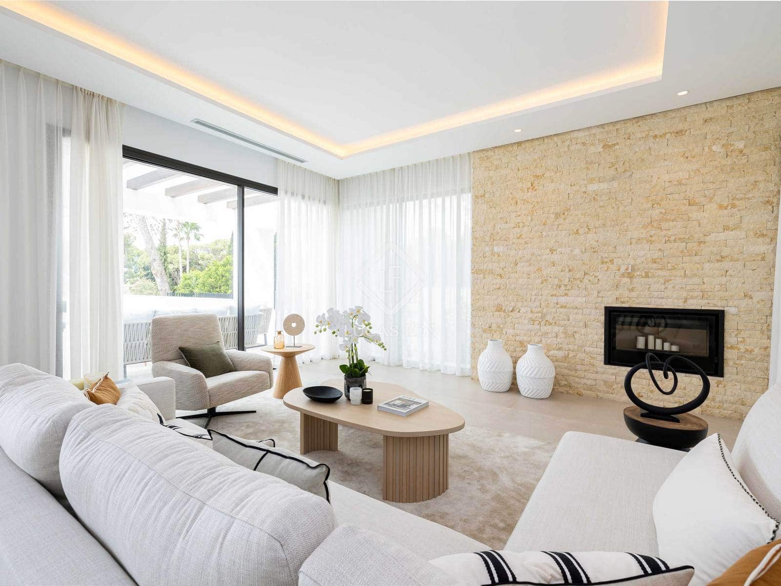 4 slaapkamer Villa te koop in Marbella met zwembad garage - € 4.750.000 (Ref: 9107898)