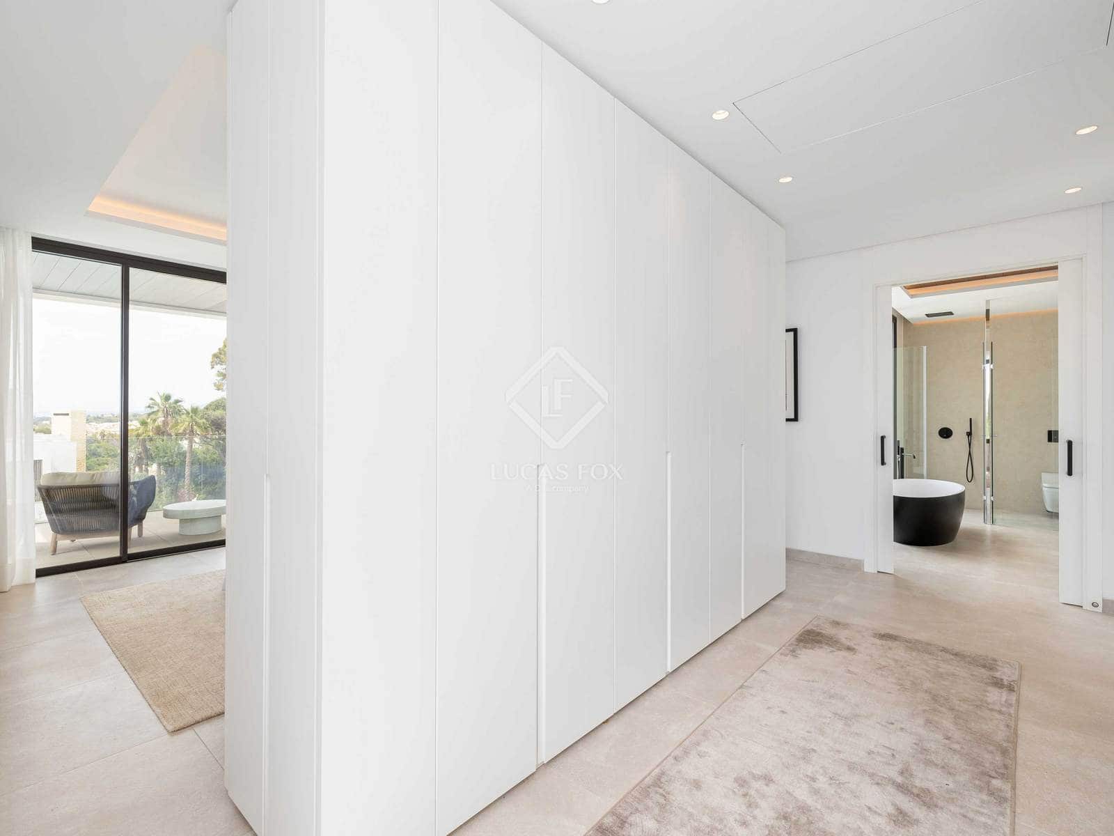 4 slaapkamer Villa te koop in Marbella met zwembad garage - € 4.750.000 (Ref: 9107898)