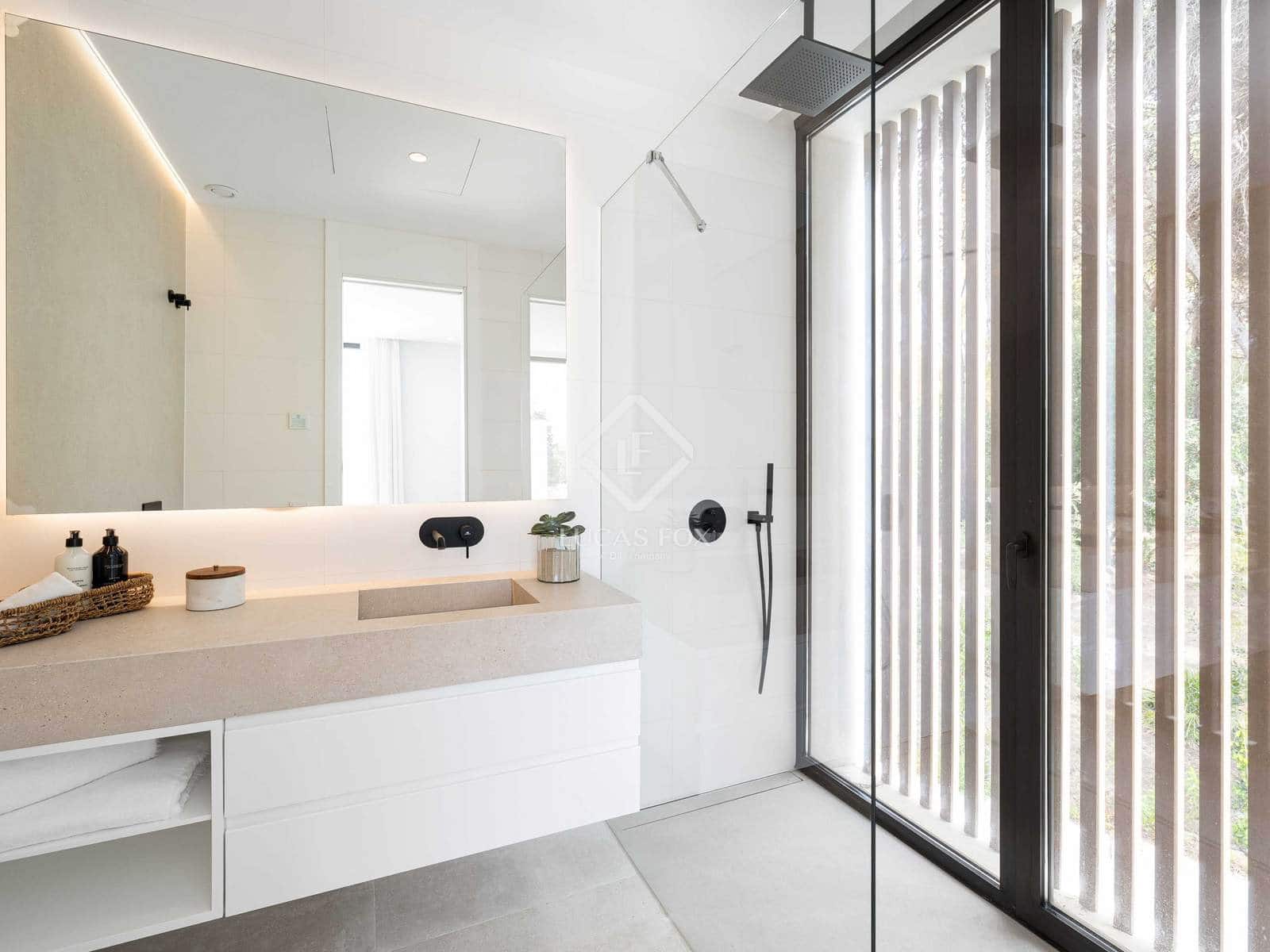 4 slaapkamer Villa te koop in Marbella met zwembad garage - € 4.750.000 (Ref: 9107898)