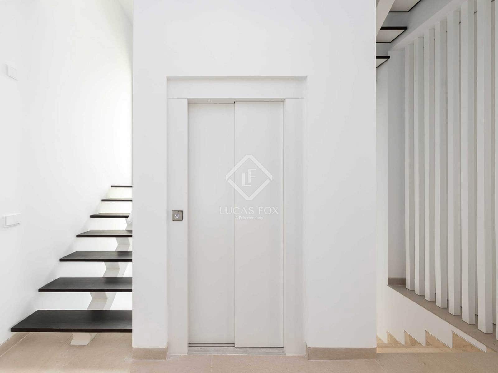 4 slaapkamer Villa te koop in Marbella met zwembad garage - € 4.750.000 (Ref: 9107898)