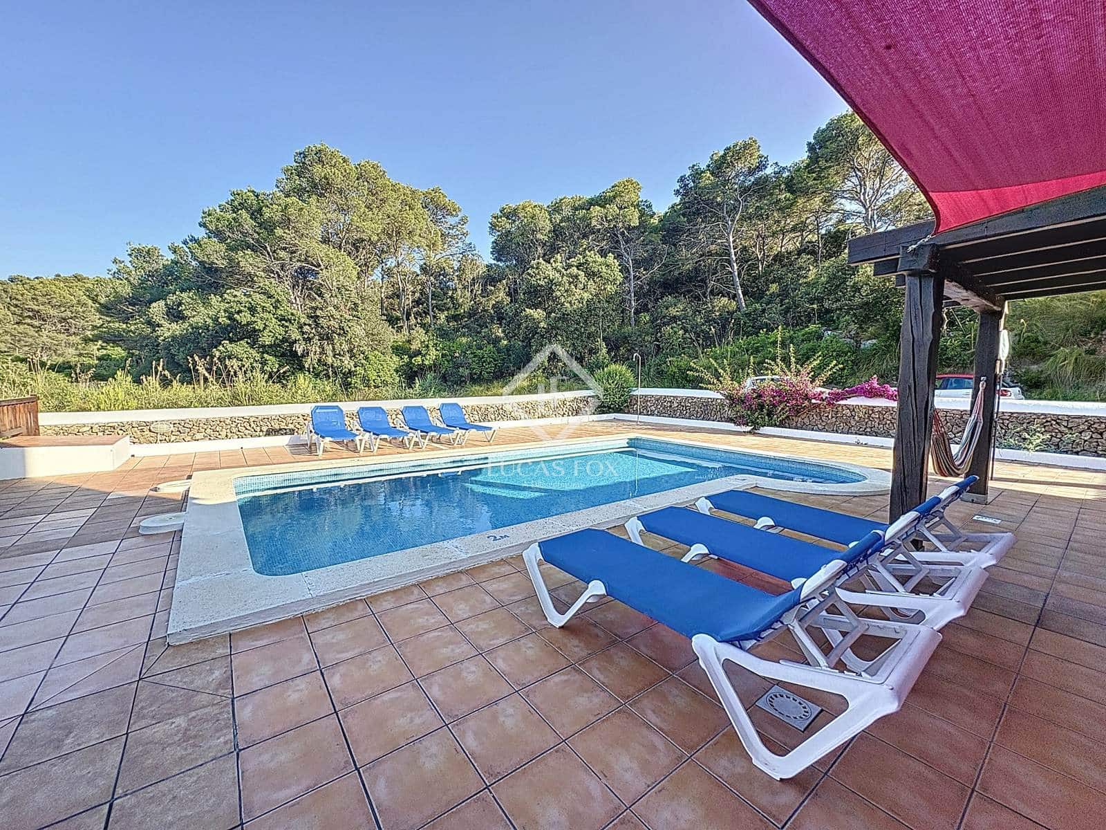 5 soveværelse Finca/Landehus til salg i Es Mercadal med swimmingpool - € 1.435.000 (Ref: 9107900)