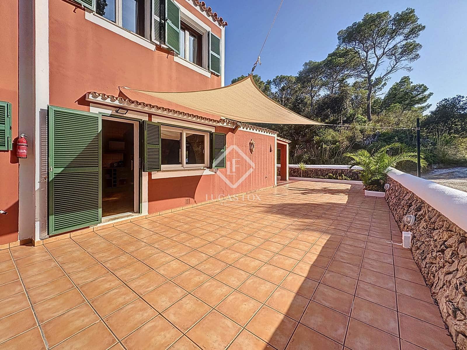 5 soveværelse Finca/Landehus til salg i Es Mercadal med swimmingpool - € 1.435.000 (Ref: 9107900)