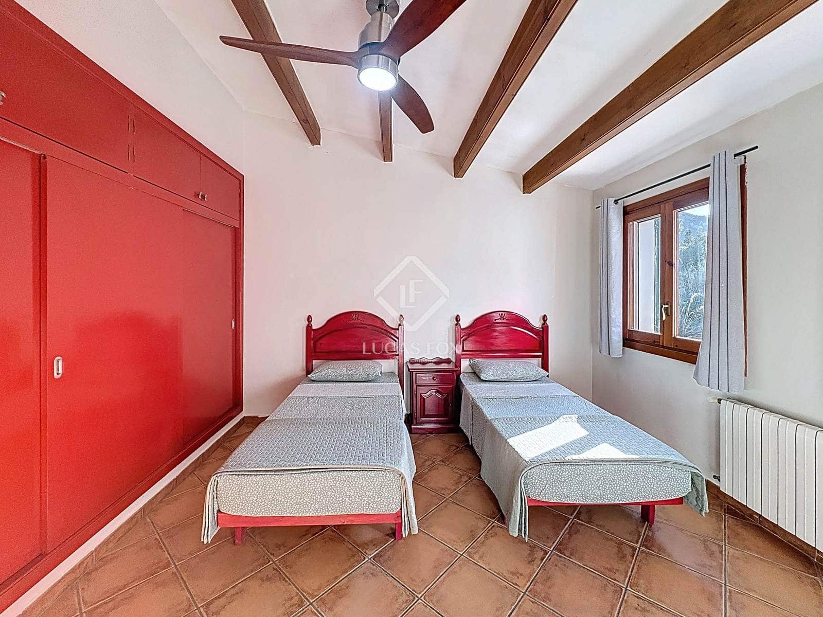 5 soveværelse Finca/Landehus til salg i Es Mercadal med swimmingpool - € 1.435.000 (Ref: 9107900)