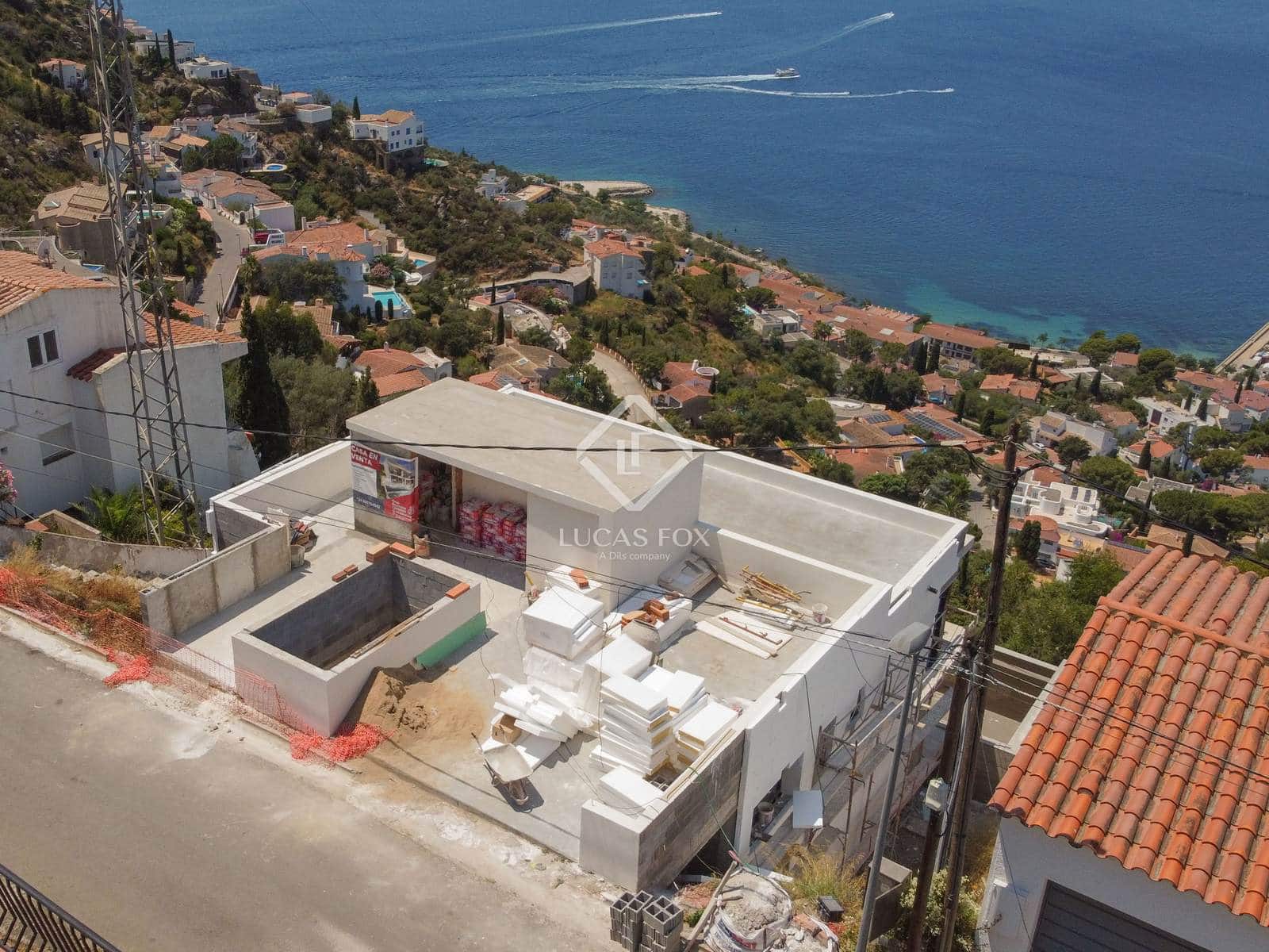 4 soveværelse Villa til salg i Roses med swimmingpool garage - € 1.590.000 (Ref: 9108117)