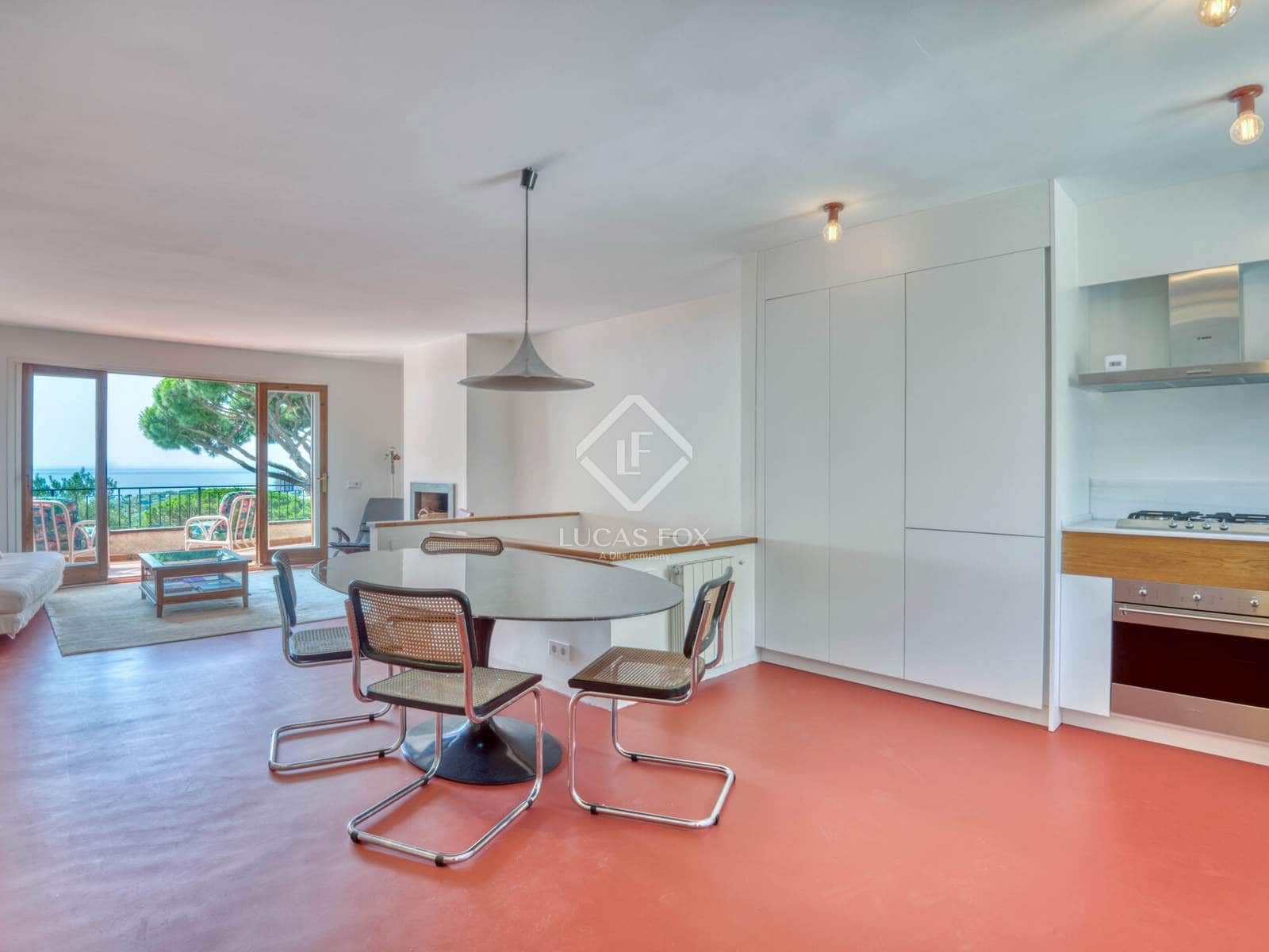 3 bedroom Villa for sale in Sant Feliu de Guixols with garage - € 479,000 (Ref: 9108119)