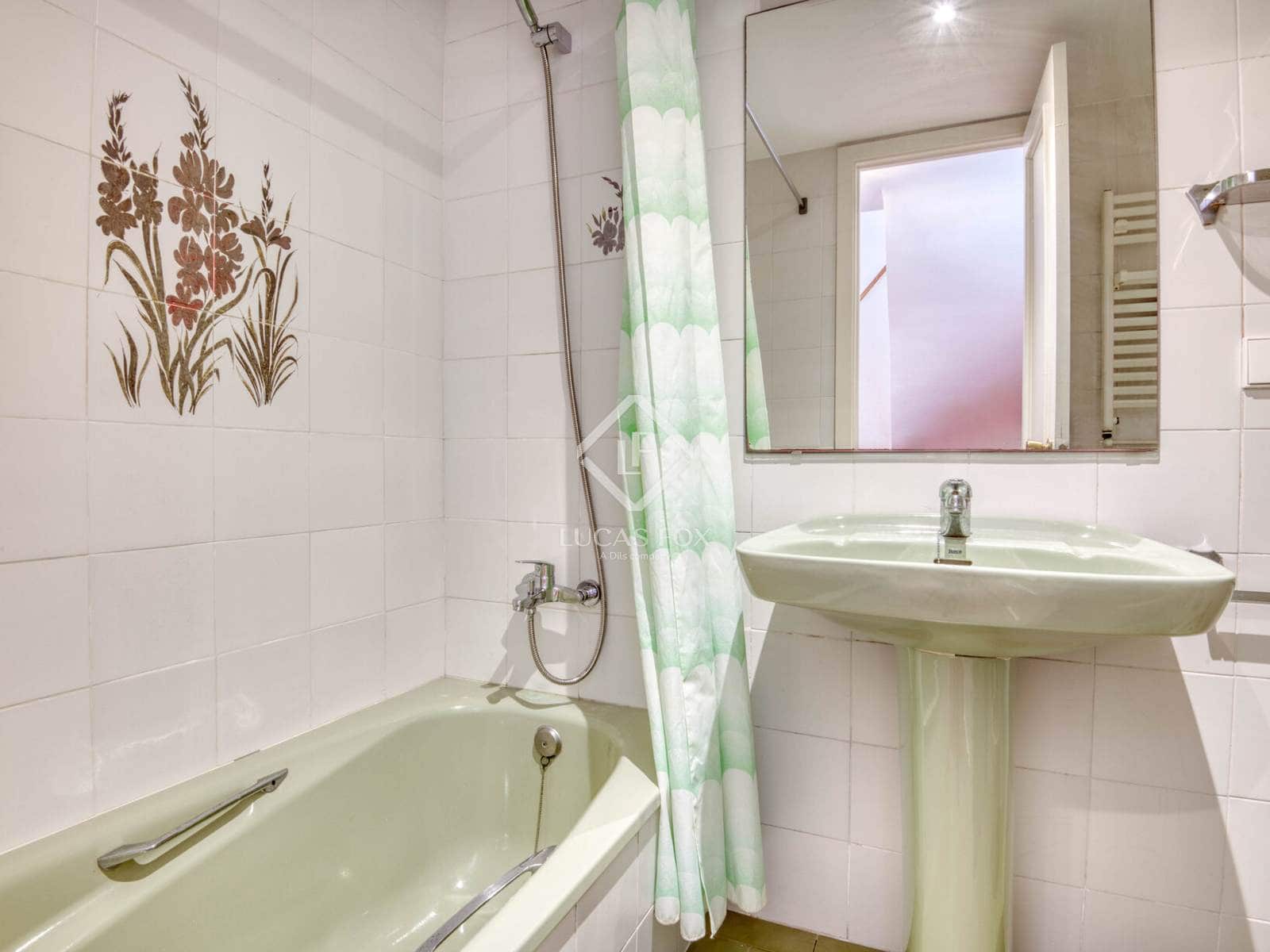 3 bedroom Villa for sale in Sant Feliu de Guixols with garage - € 479,000 (Ref: 9108119)