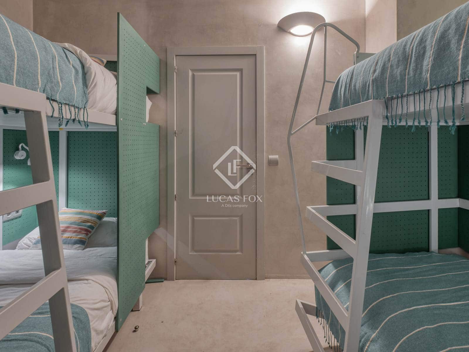 3 soveværelse Lejlighed til salg i Madrid by - € 600.000 (Ref: 9109160)