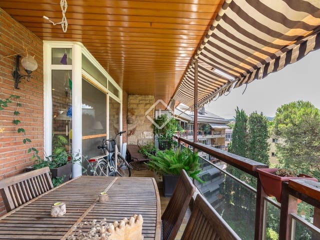 5 soveværelse Lejlighed til salg i Sant Cugat del Vallès med garage - € 1.250.000 (Ref: 9109161)