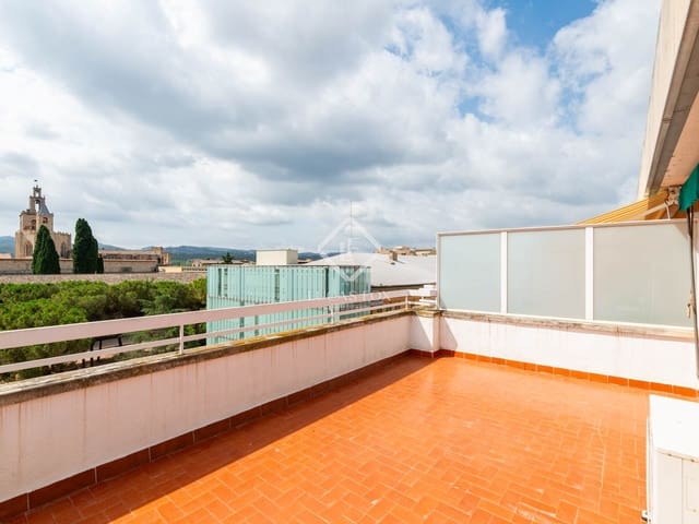 3 makuuhuone Huoneisto myytävänä paikassa Sant Cugat del Vallès - 640 000 € (Ref: 9109162)