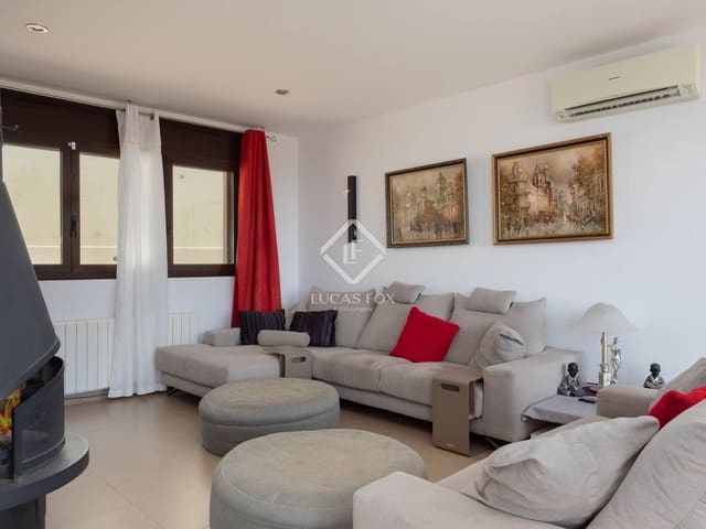 5 bedroom Villa for sale in Pau with pool - € 1,500,000 (Ref: 9109350)