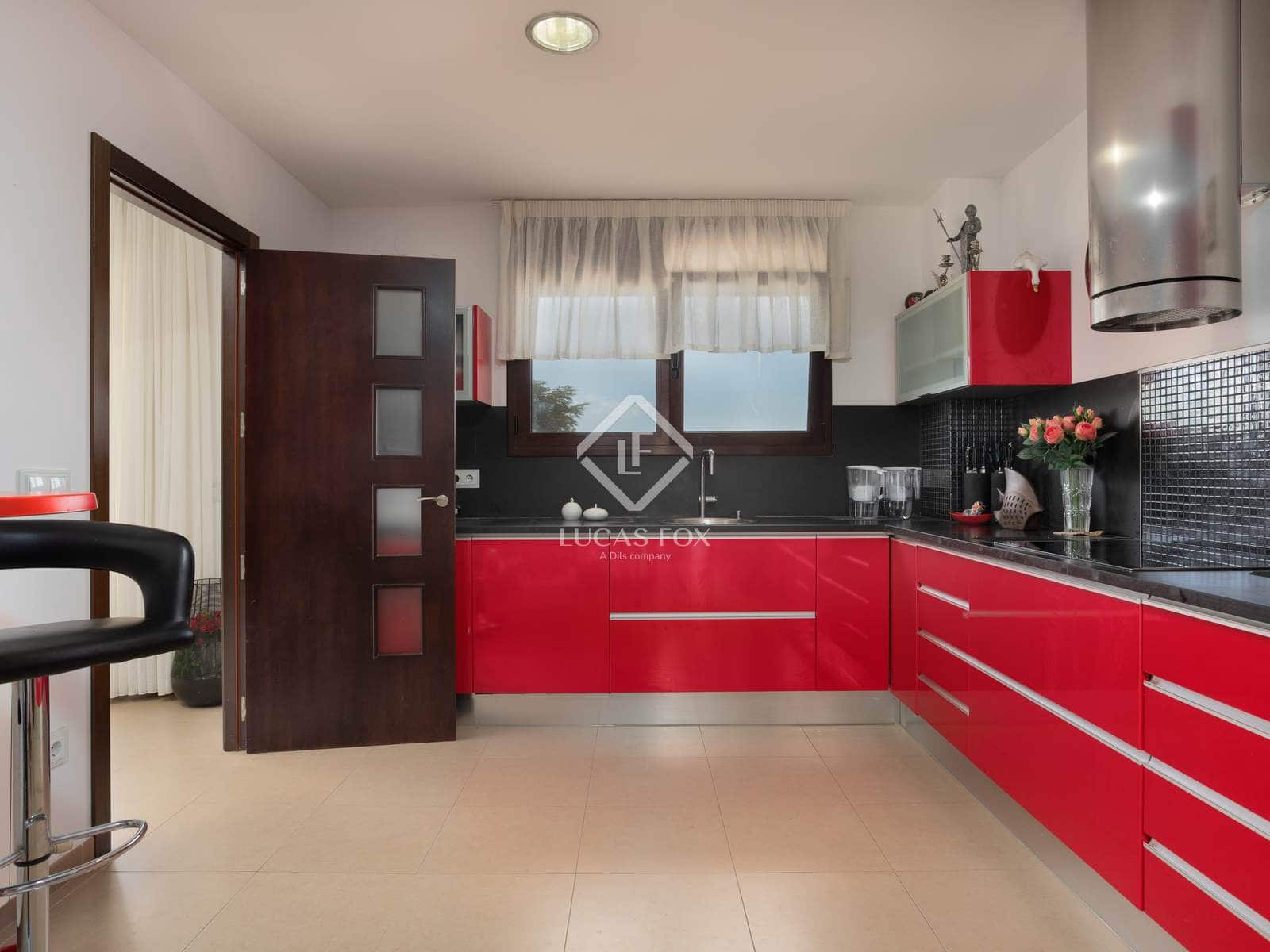 5 slaapkamer Villa te koop in Pau met zwembad - € 1.500.000 (Ref: 9109350)