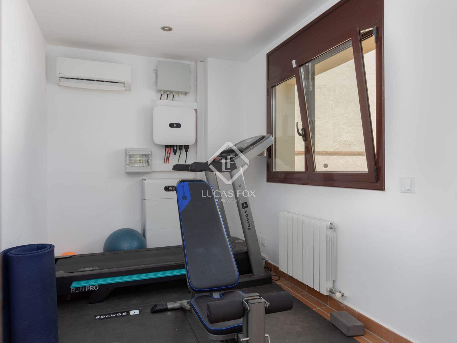 5 slaapkamer Villa te koop in Pau met zwembad - € 1.500.000 (Ref: 9109350)