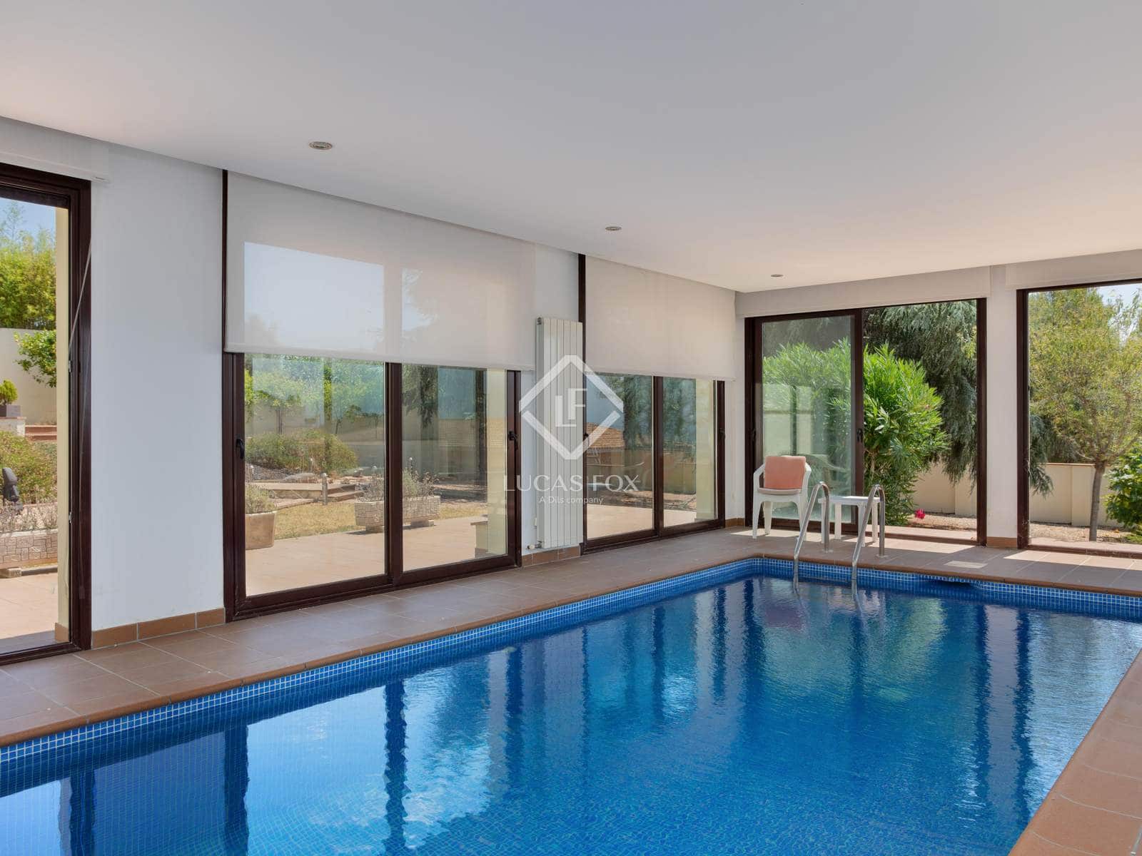 5 slaapkamer Villa te koop in Pau met zwembad - € 1.500.000 (Ref: 9109350)