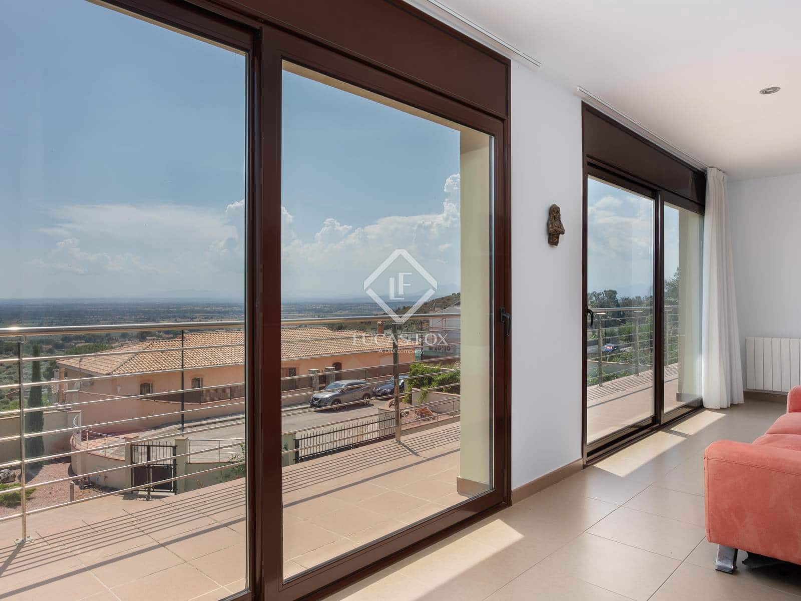 5 slaapkamer Villa te koop in Pau met zwembad - € 1.500.000 (Ref: 9109350)