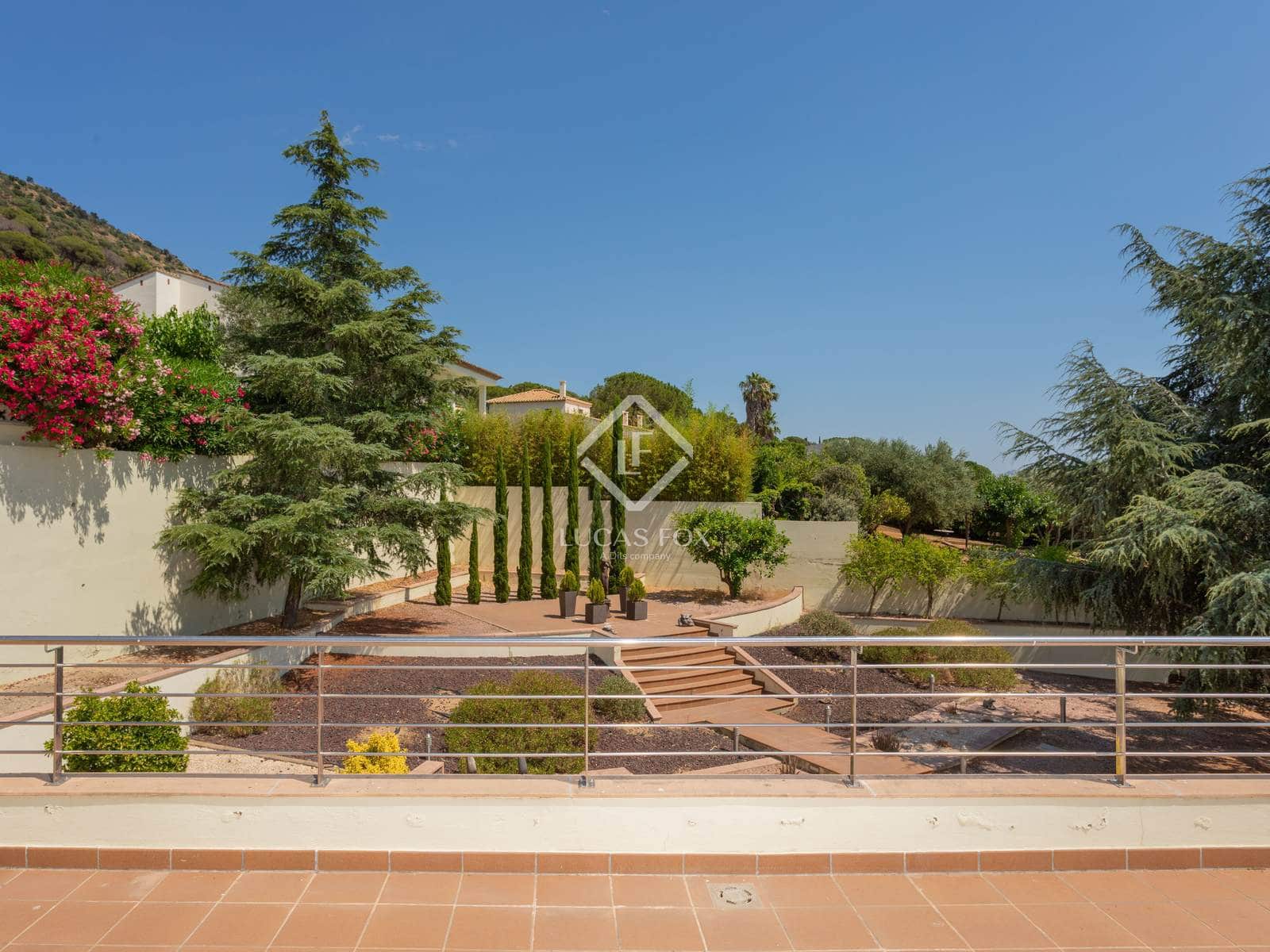 5 slaapkamer Villa te koop in Pau met zwembad - € 1.500.000 (Ref: 9109350)