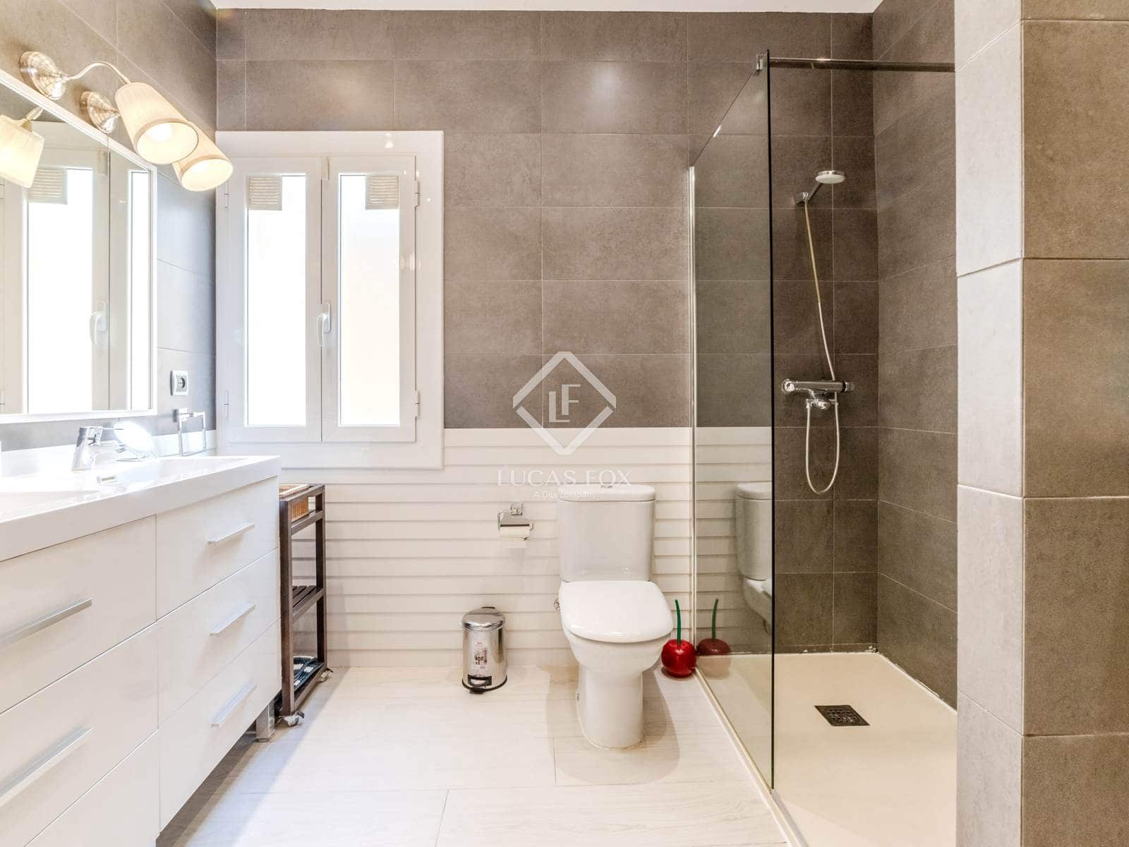 4 sypialnia Willa na sprzedaż w Sitges - 799 000 € (Ref: 9110979)